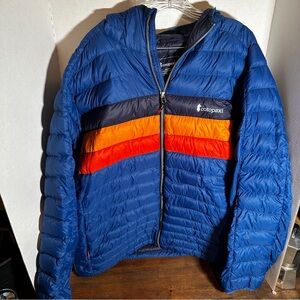 Cotopaxi NWOT Men's Fuego Down Hooded Jacket Pacific Stripes Size XXL Outdoor